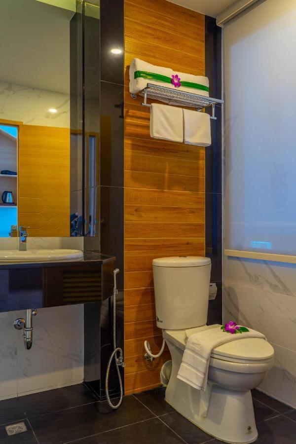 Golden Paradise Hotel - Sha Plus Karon ภายนอก รูปภาพ